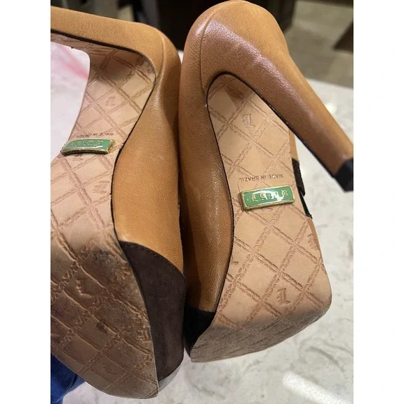 L.A.M.B. Fen tan and brown Leather square Toe Platform Pumps Size 7B